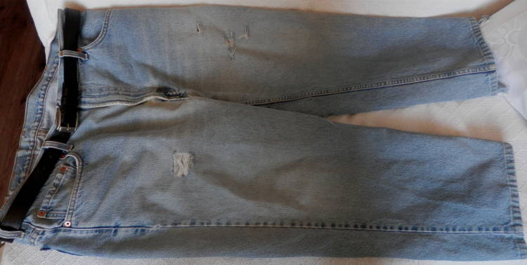Famous blue jeans Image: Photo of suddenly-fashionable blue-jeans, 20 years in the making!